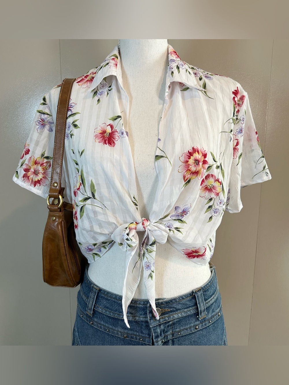 Y2K Cropped Floral Cottagecore Fashion Bug Size 14 Tie Up Top